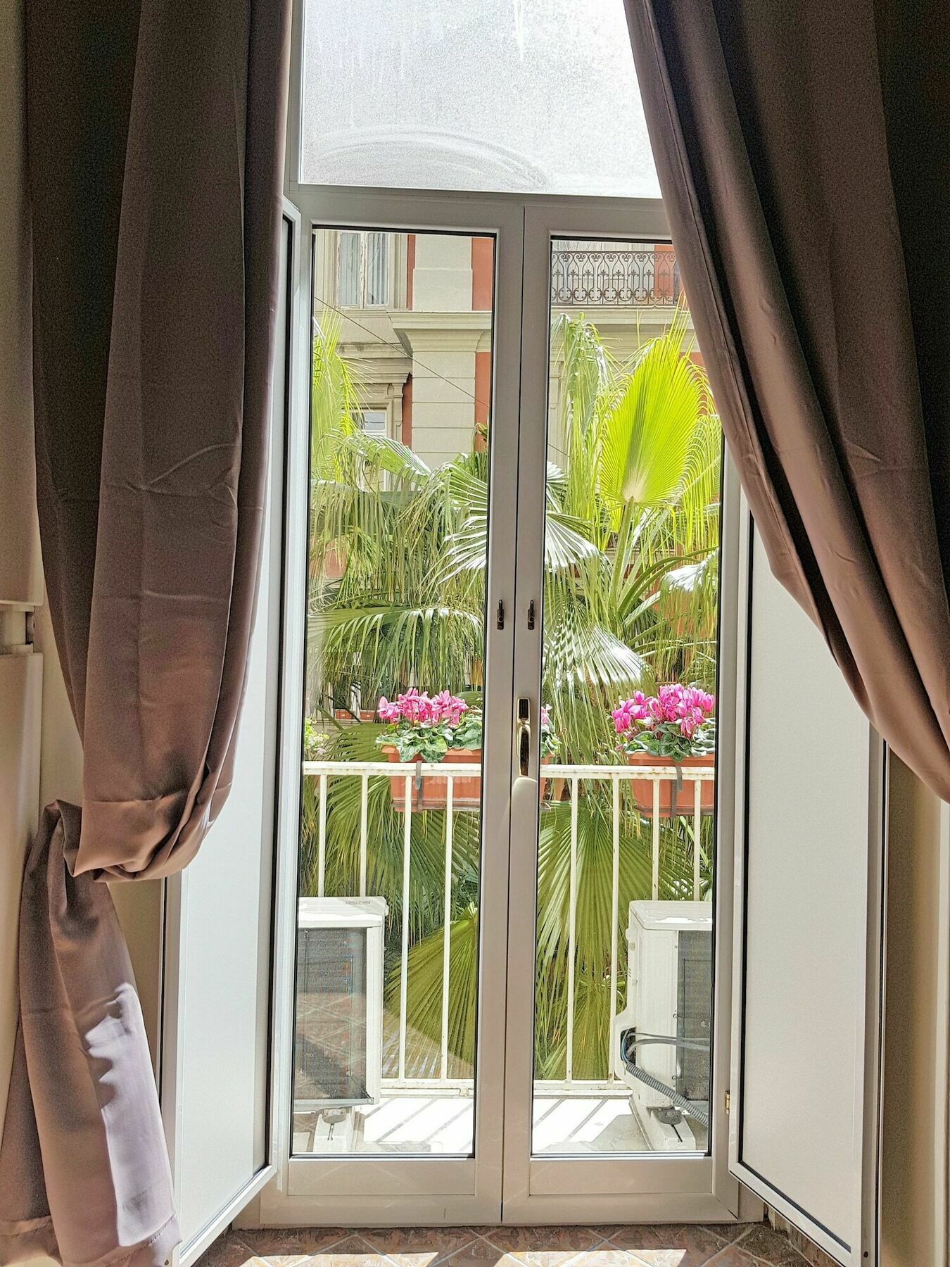 B&B Delle Palme Νάπολη Εξωτερικό φωτογραφία